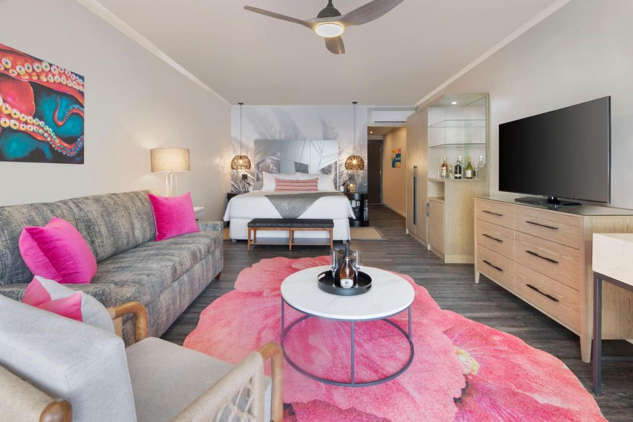 Ocean Two Resort - Breakfast Included By Ocean Hotels Saint Lawrence Gap Extérieur photo