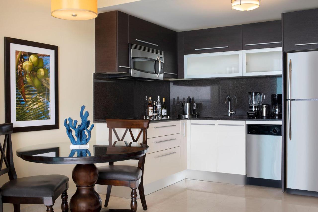 Ocean Two Resort - Breakfast Included By Ocean Hotels Saint Lawrence Gap Extérieur photo