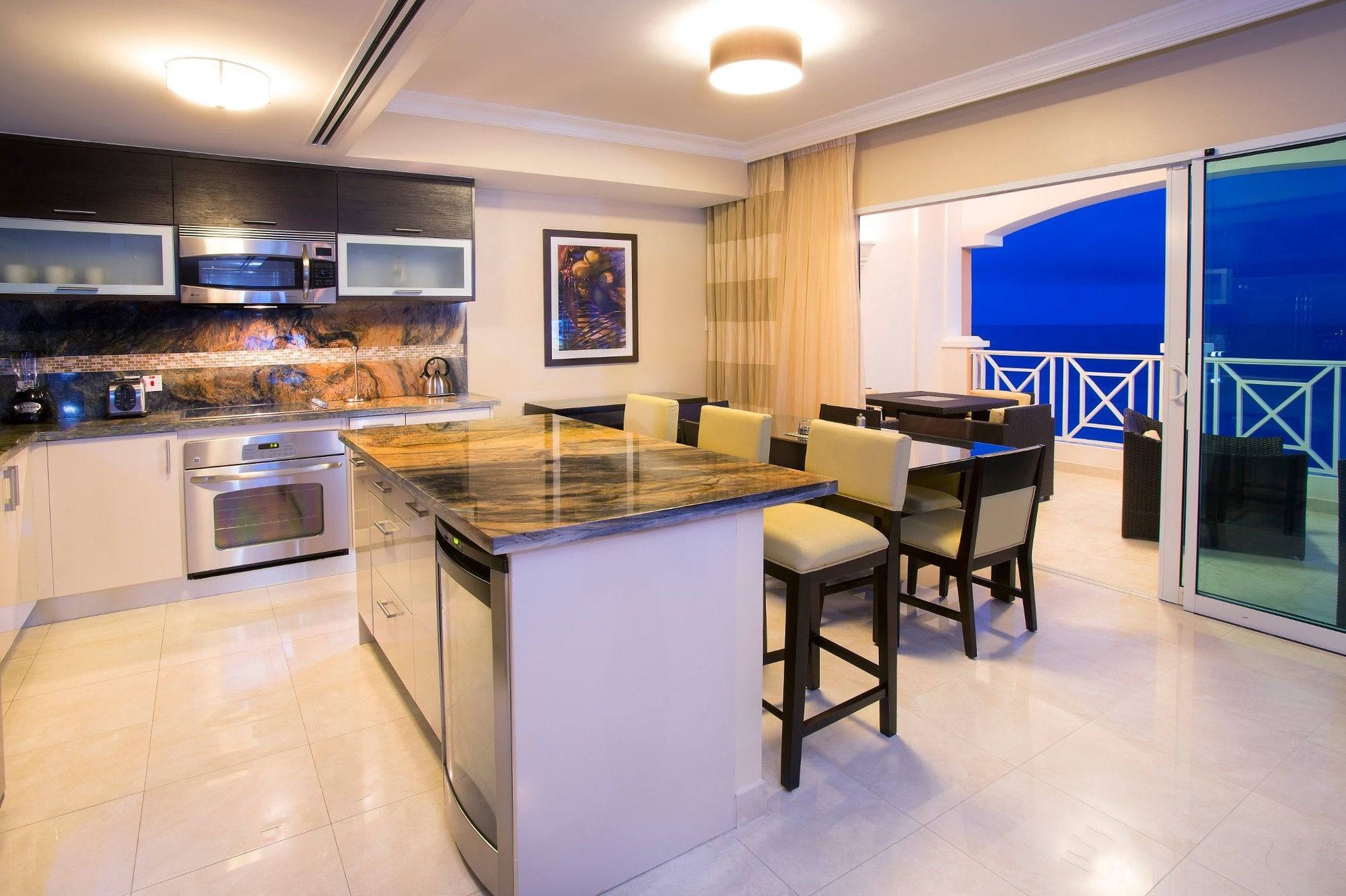 Ocean Two Resort - Breakfast Included By Ocean Hotels Saint Lawrence Gap Extérieur photo