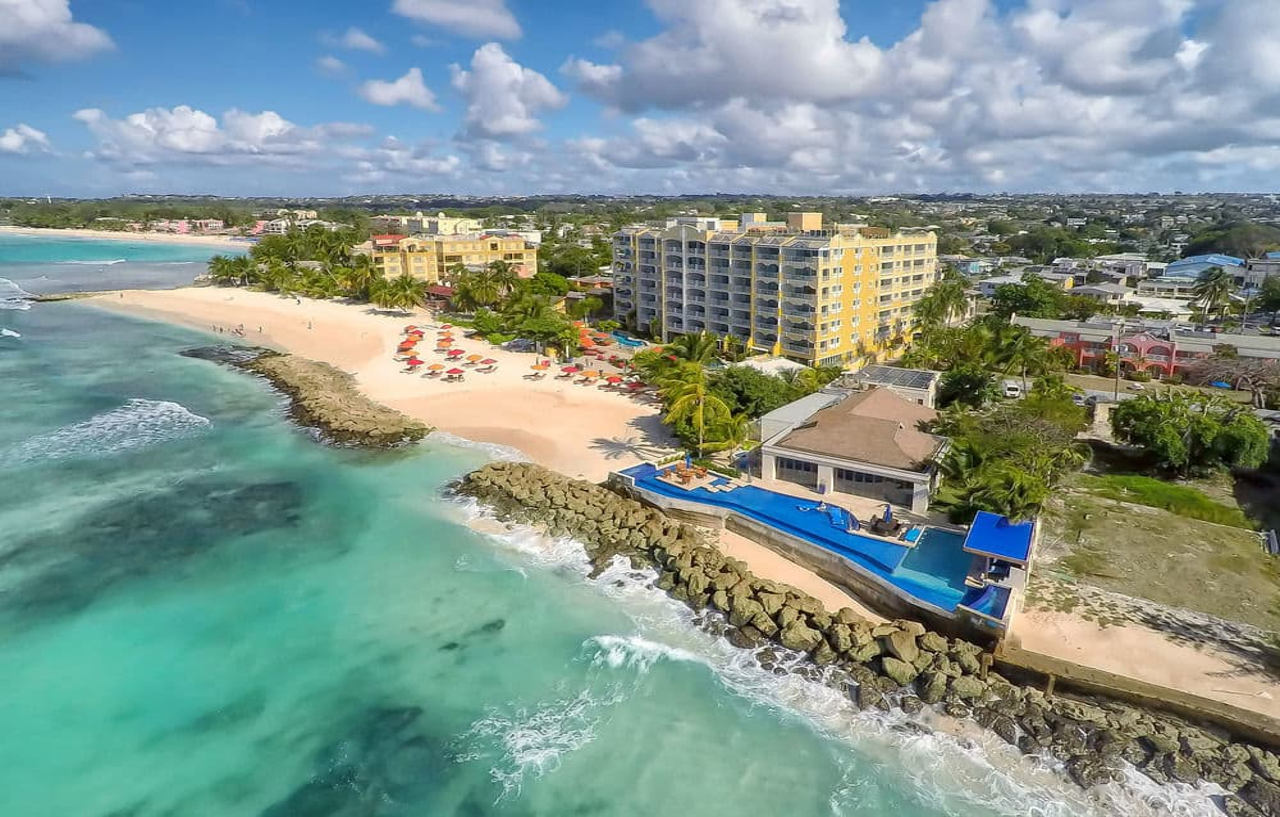 Ocean Two Resort - Breakfast Included By Ocean Hotels Saint Lawrence Gap Extérieur photo